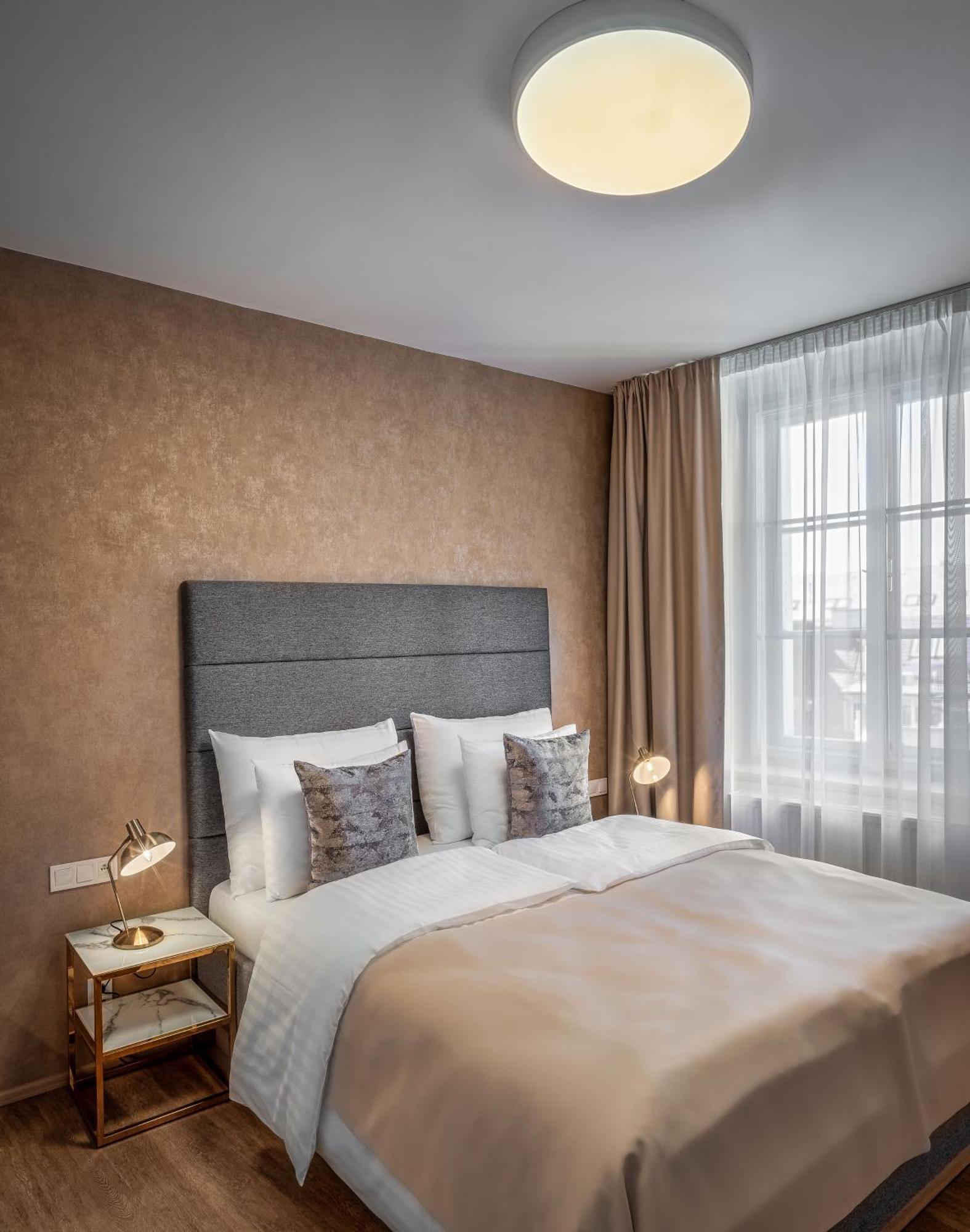 Theatre 9 By Adrez Apartmán Praha